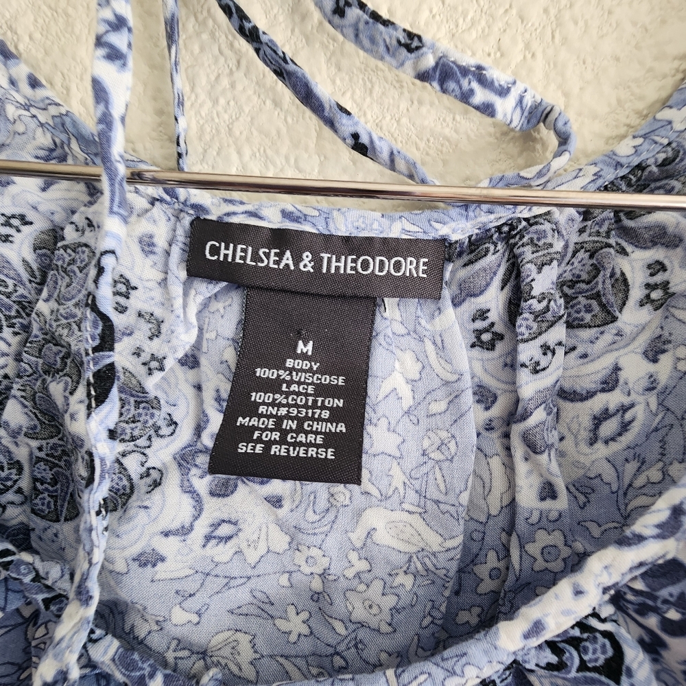 Chelsea & Theodore Embroidered Round Neck Top MEDIUM - Picture 5 of 8